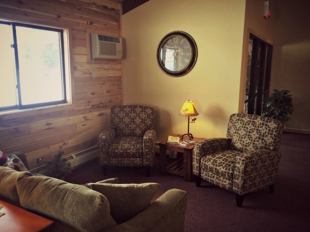 River Bend'S Walleye Inn Baudette Экстерьер фото